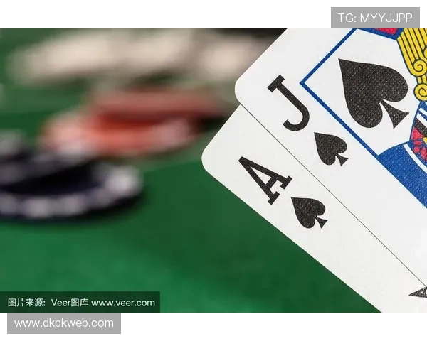 全面讲解扑克牌二十一点游戏规则与策略分析